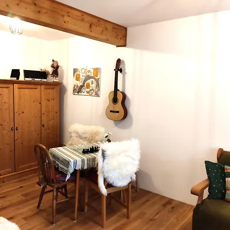 Haus Margit Casa de Férias *